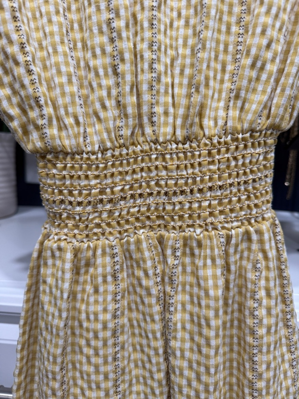 Light Yellow Ruffle-Sleeve Wrap Dress with Tie Waist SZ M - Picture 8 of 11